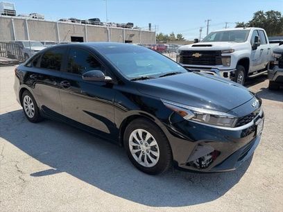 Used 2023 Kia Forte LX