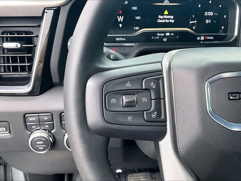 Used 2025 GMC Sierra 3500 Denali w/ Denali Reserve Package AWD/4WD image 14