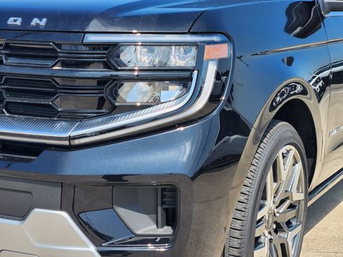 New 2025 Ford Expedition Max Platinum w/ Platinum Ultimate Package image 7