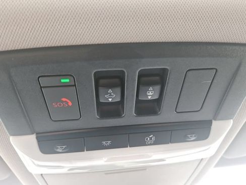 Used 2023 Nissan Rogue Platinum w/ Platinum Premium Package AWD/4WD image 34