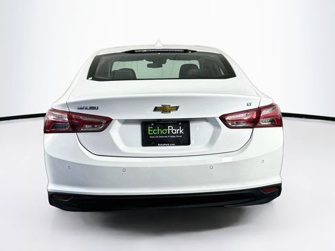 Used 2022 Chevrolet Malibu LT FWD image 7
