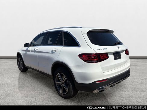 Used 2020 Mercedes-Benz GLC 300 image 4