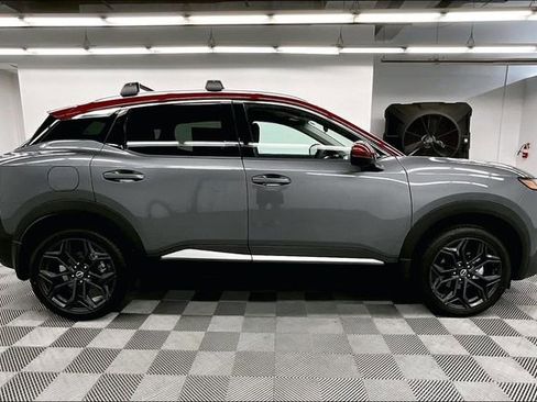 New 2026 Nissan Kicks SR AWD/4WD image 19