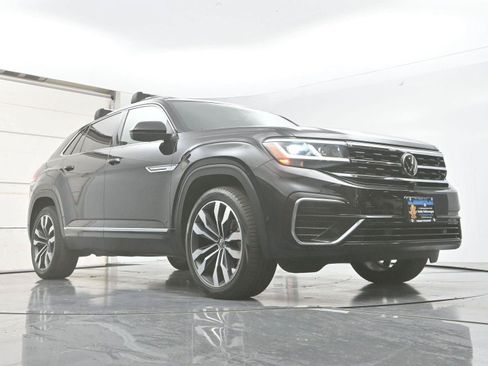 Used 2021 Volkswagen Atlas Cross Sport SEL Premium R-Line AWD/4WD image 31