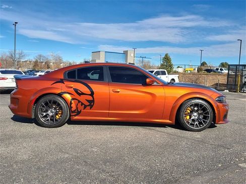 Used 2020 Dodge Charger SRT Hellcat w/ Harman/Kardon Audio Group image 2