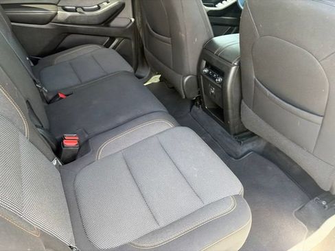 Used 2021 Chevrolet Traverse LS AWD/4WD image 35