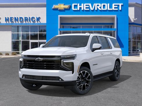 New 2026 Chevrolet Suburban RST w/ Advanced Technology Package AWD/4WD image 8