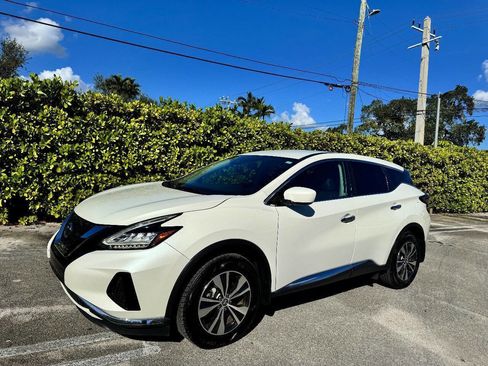 Used 2021 Nissan Murano S image 8