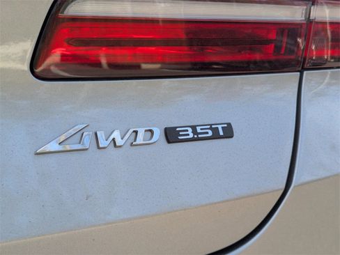 New 2025 Genesis GV80 3.5T Prestige image 13