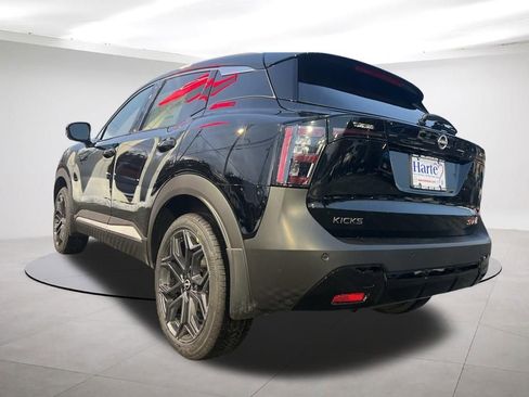 New 2026 Nissan Kicks SR w/ SR Premium Package AWD/4WD image 3