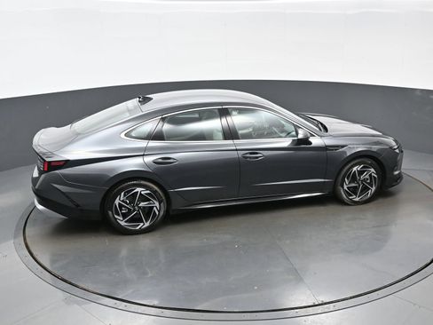 Certified 2026 Hyundai Sonata SEL AWD/4WD image 39