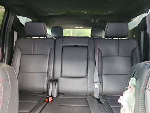 Used 2023 Chevrolet Suburban RST w/ Luxury Package AWD/4WD image 6