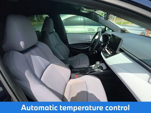 Used 2025 Toyota Corolla SE FWD image 15