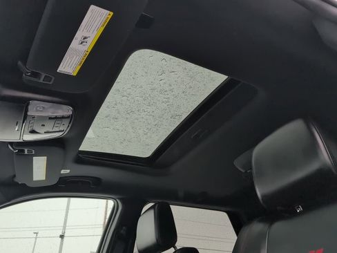 Used 2024 Dodge Durango GT image 26