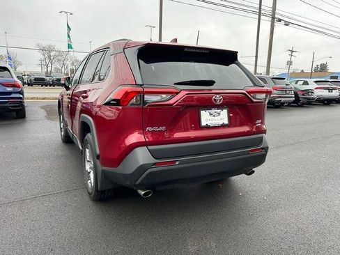 Used 2022 Toyota RAV4 XLE image 5