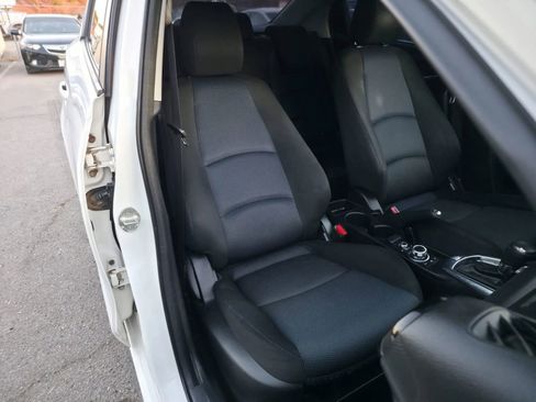 Used 2018 Toyota Yaris iA image 13