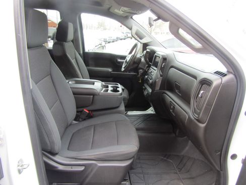 Used 2019 Chevrolet Silverado 1500 Custom Trail Boss image 12