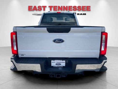 Used 2023 Ford F350 XL AWD/4WD image 4