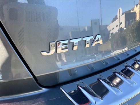 Used 2021 Volkswagen Jetta S image 58