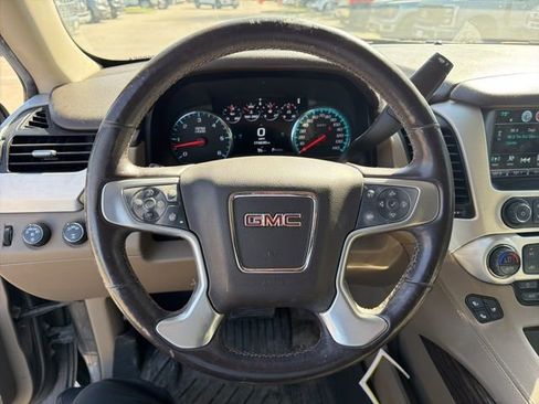 Used 2017 GMC Yukon SLT image 21
