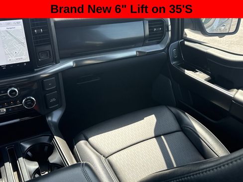 Used 2025 Ford F150 Lariat w/ Equipment Group 501A Mid AWD/4WD image 21