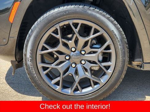 Certified 2024 Jeep Grand Cherokee Summit AWD/4WD image 21