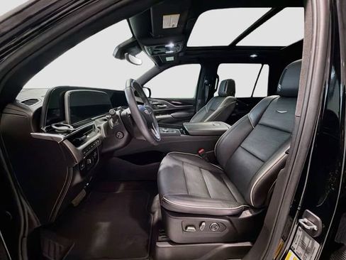Certified 2023 Cadillac Escalade Sport w/ LPO, ONYX Package AWD/4WD image 20