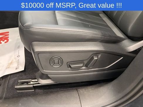 Used 2025 Audi Q5 Premium w/ Convenience Package AWD/4WD image 9