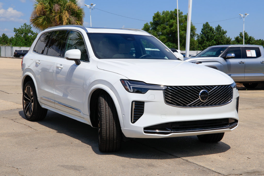 Used 2026 Volvo XC90 B6 Plus AWD/4WD image 27