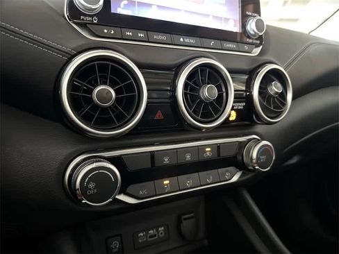 Used 2025 Nissan Sentra SV image 20