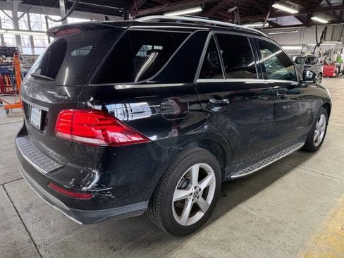 Used 2018 Mercedes-Benz GLE 350 4MATIC image 4