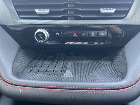 New 2025 Ford Explorer ST-Line w/ Premium Package image 6