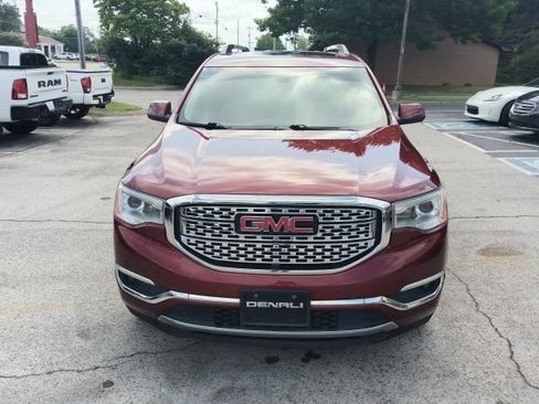 Used 2017 GMC Acadia Denali w/ Technology Package AWD/4WD image 8
