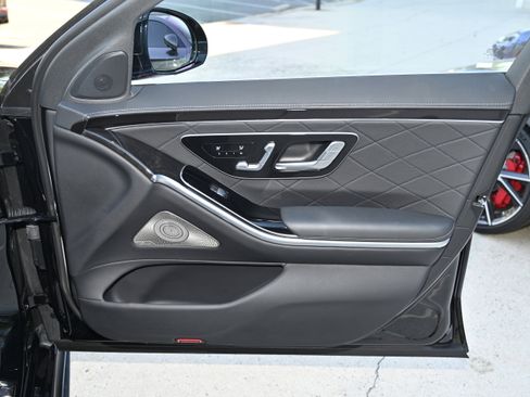 Used 2022 Mercedes-Benz S 580 4MATIC Sedan image 54