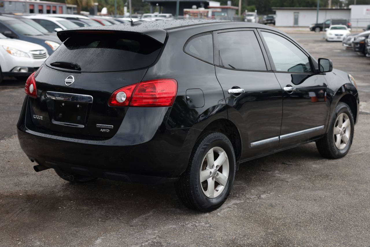 Used 2013 Nissan Rogue S w/ Special Edition Pkg AWD/4WD image 11