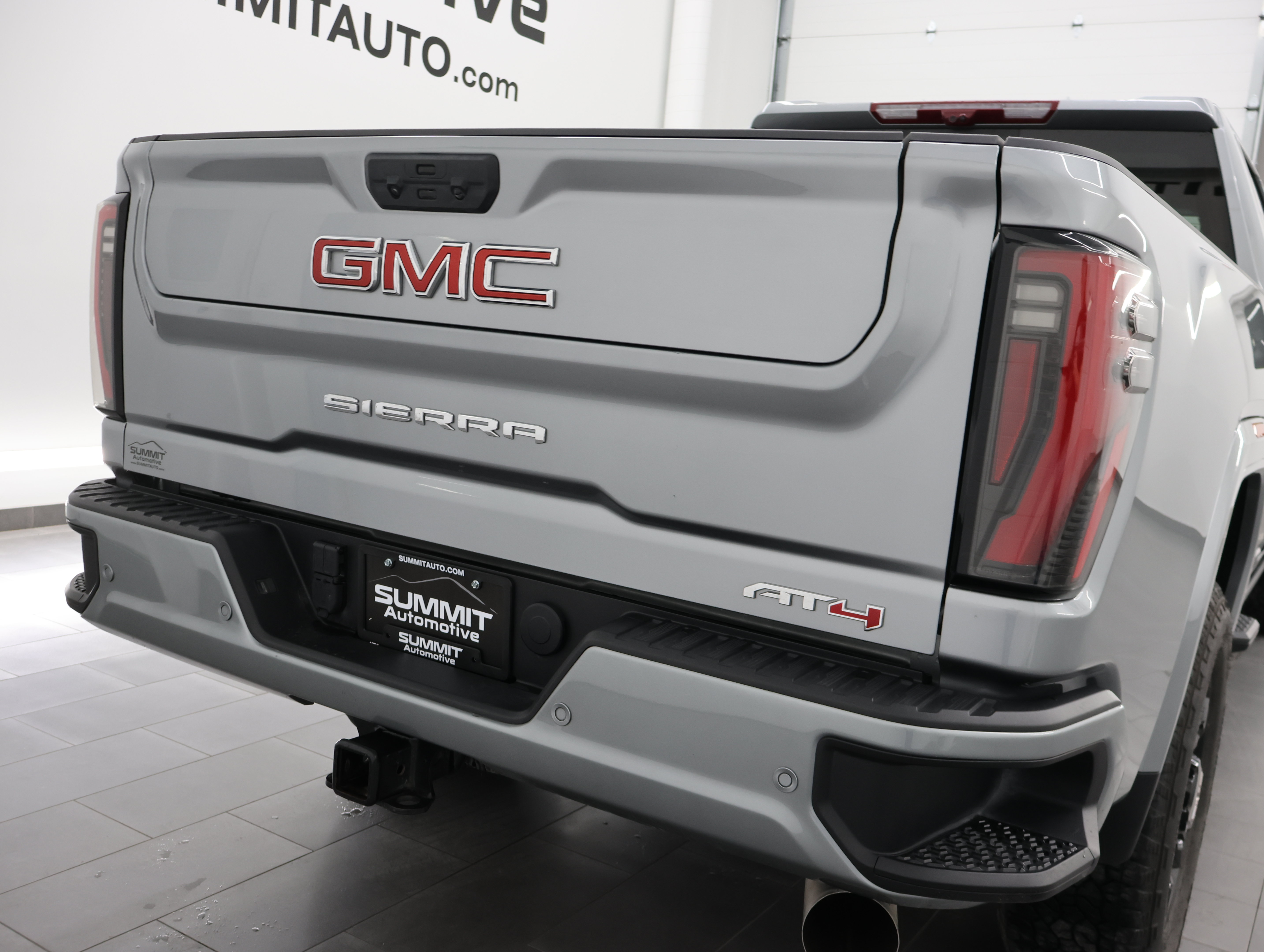 Used 2025 GMC Sierra 2500 AT4 w/ AT4 Premium Plus Package AWD/4WD image 34