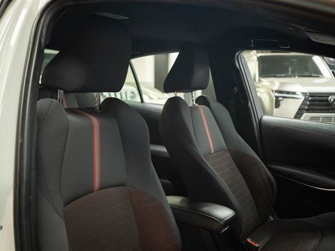 Used 2023 Toyota Corolla SE FWD image 14