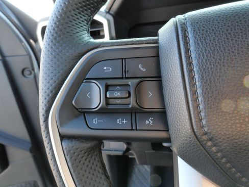 Certified 2024 Toyota Tacoma SR5 AWD/4WD image 29