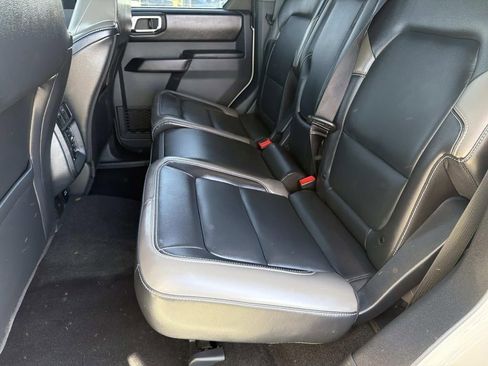 Certified 2025 Ford Bronco Outer Banks image 24