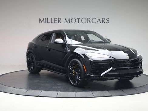 Used 2025 Lamborghini Urus SE AWD/4WD image 11