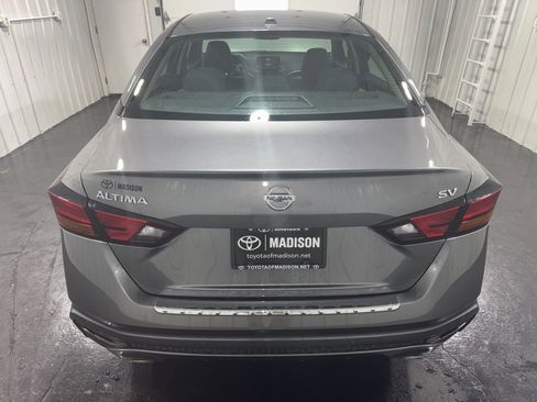 Used 2020 Nissan Altima 2.5 SV image 32