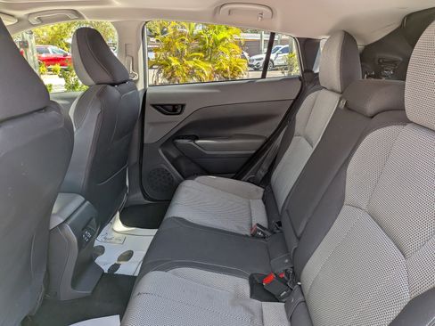 Used 2024 Subaru Crosstrek 2.0i Premium image 15