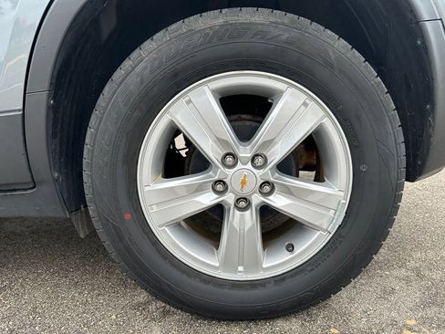 Used 2019 Chevrolet Trax LT w/ LT Convenience Package FWD image 26