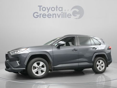 Used 2019 Toyota RAV4 XLE w/ Convenience Package AWD/4WD image 4