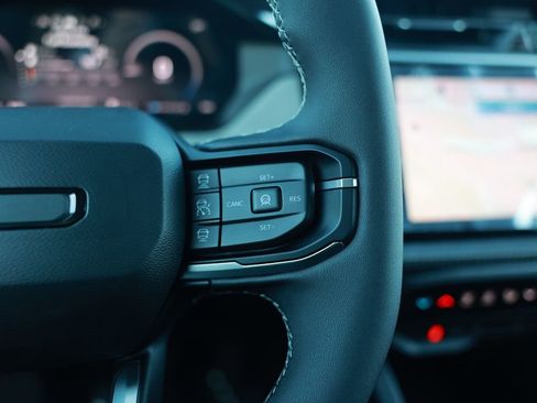 New 2026 Jeep Cherokee Laredo AWD/4WD image 19
