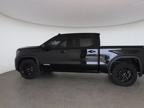 Used 2023 GMC Sierra 1500 Elevation AWD/4WD image 8