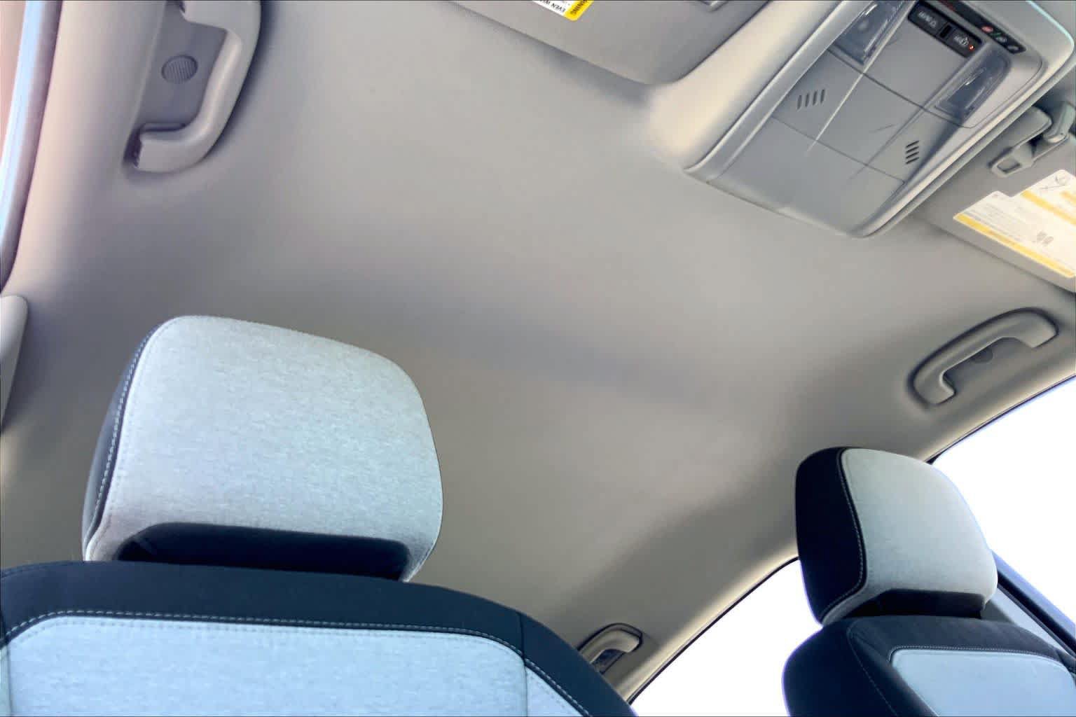 Used 2023 Chevrolet Equinox LS w/ LS Convenience Package FWD image 14