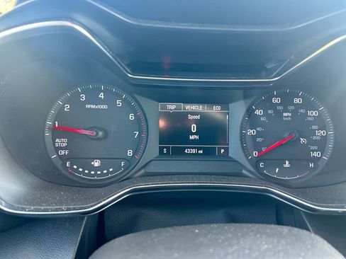 Used 2023 Chevrolet TrailBlazer LT w/ Convenience Package image 19