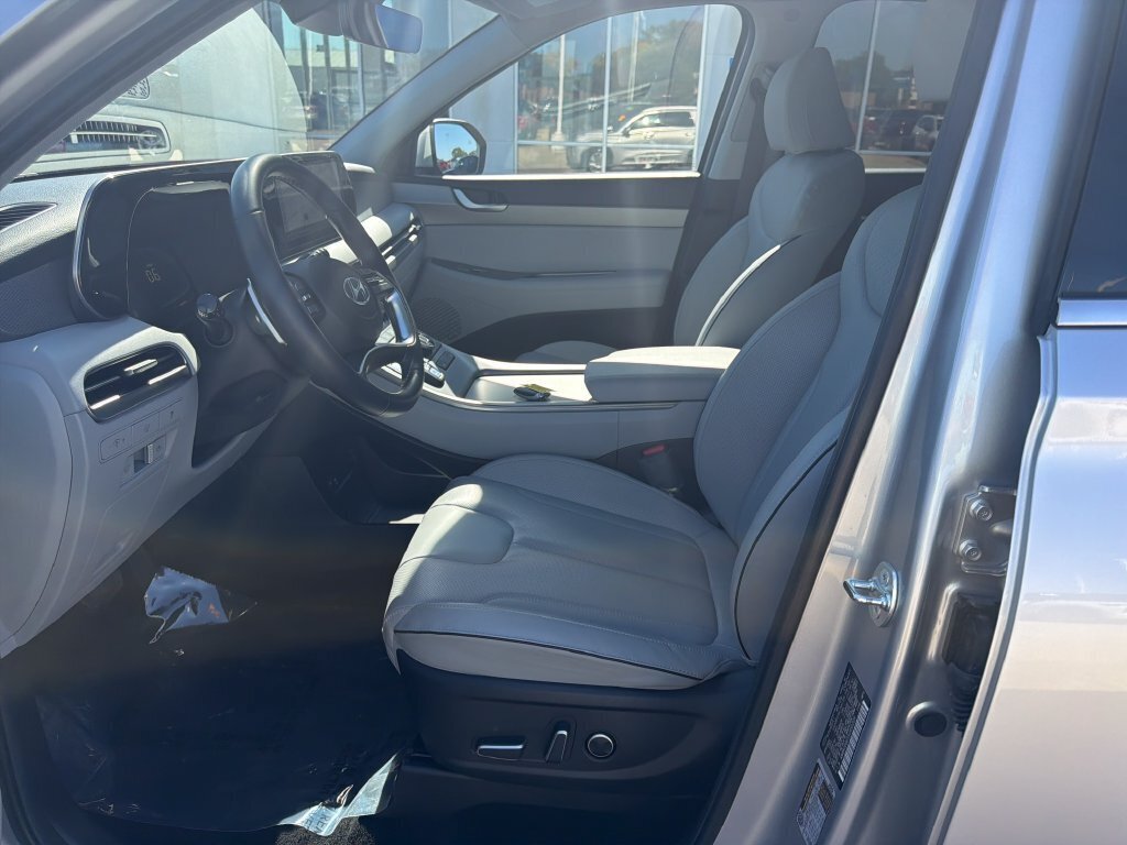 Used 2025 Hyundai Palisade SEL AWD/4WD image 9