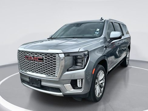 Used 2023 GMC Yukon XL Denali AWD/4WD image 1